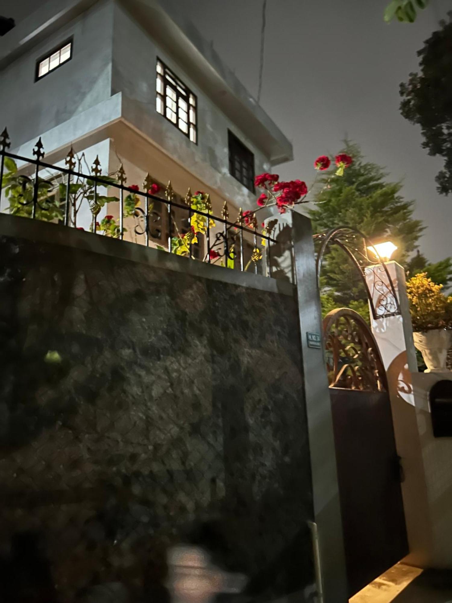 Apple Cherry Pine Homestay Shillong