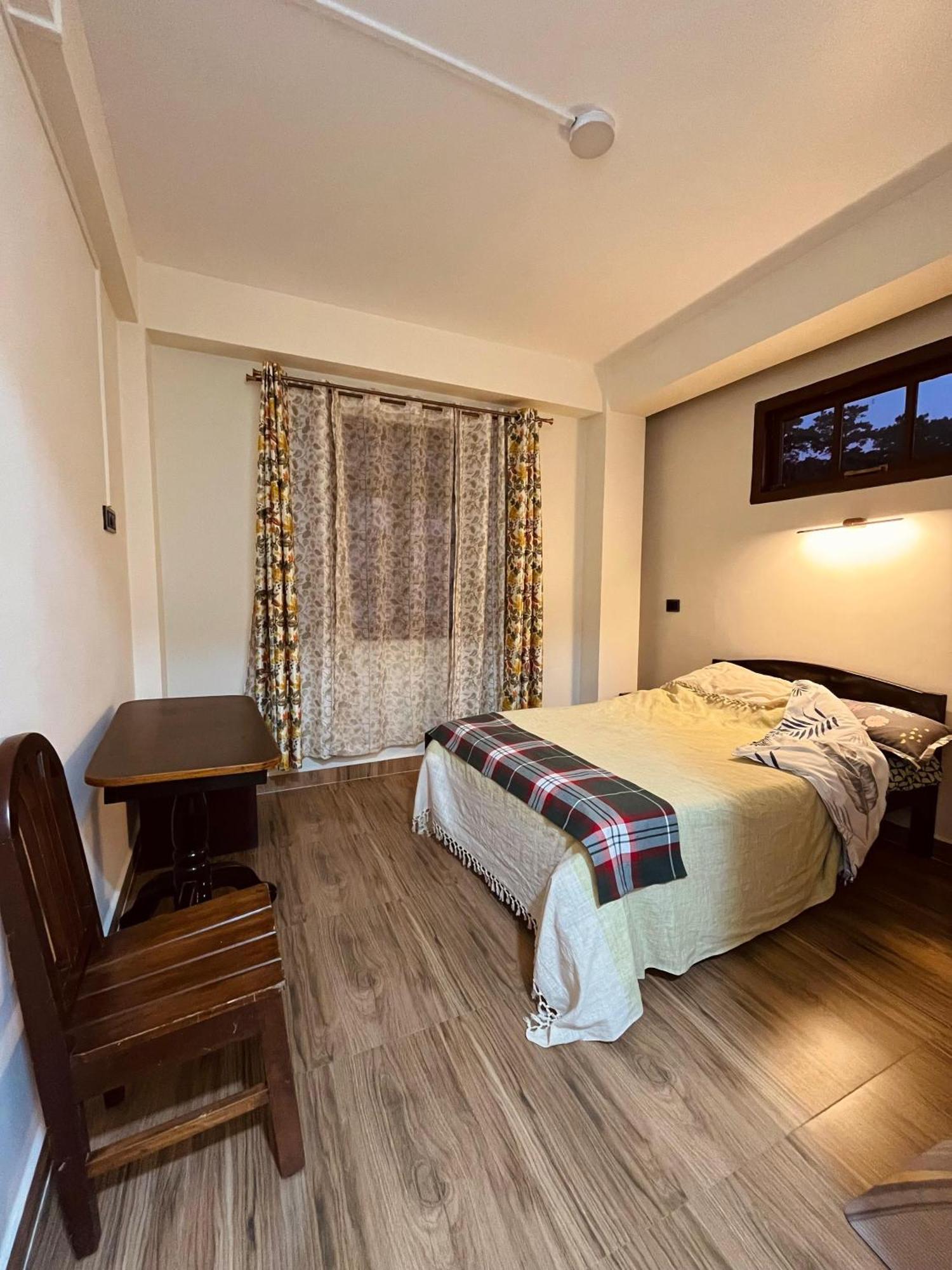 Apple Cherry Pine Homestay *