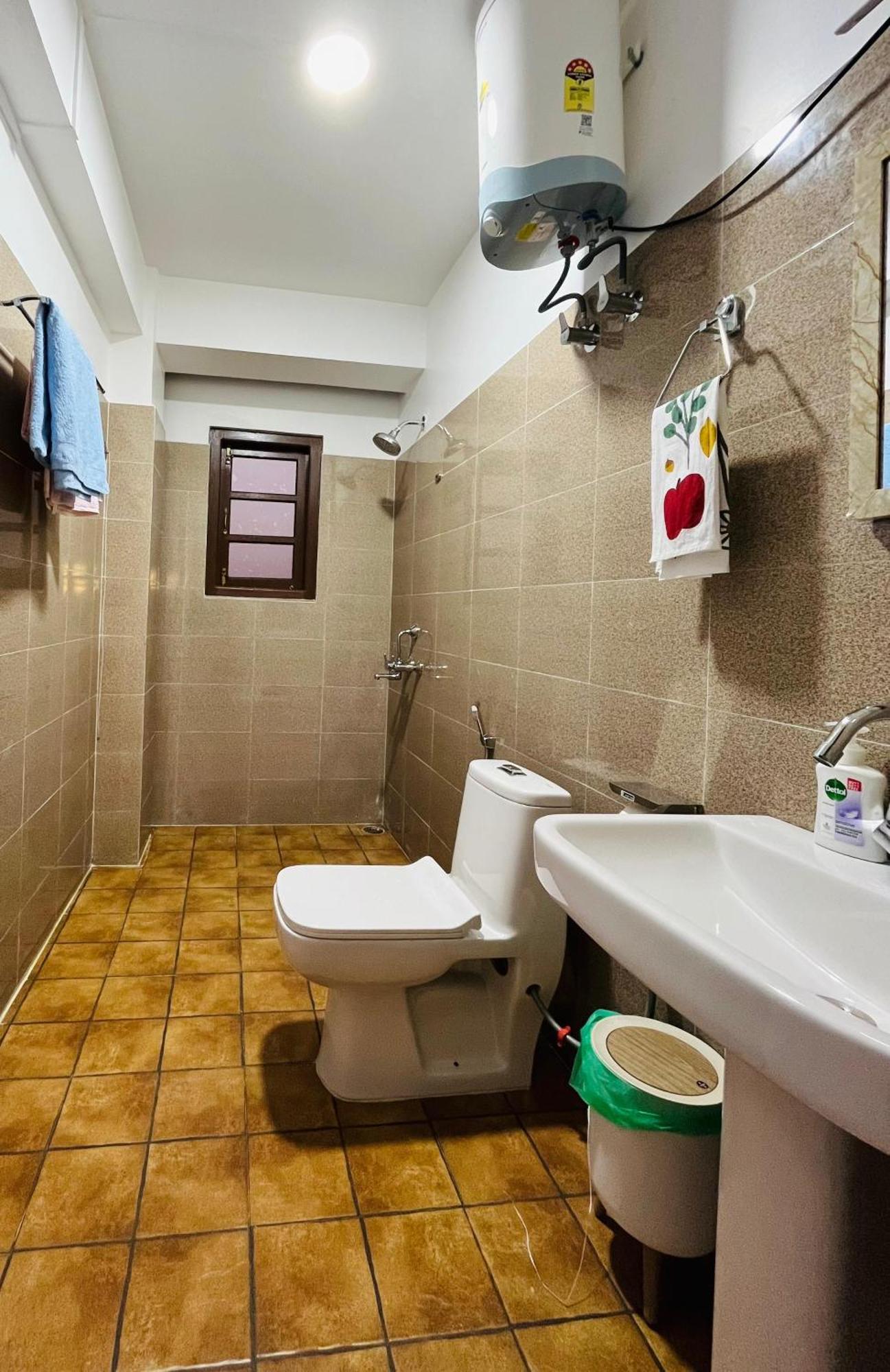Apple Cherry Pine Homestay