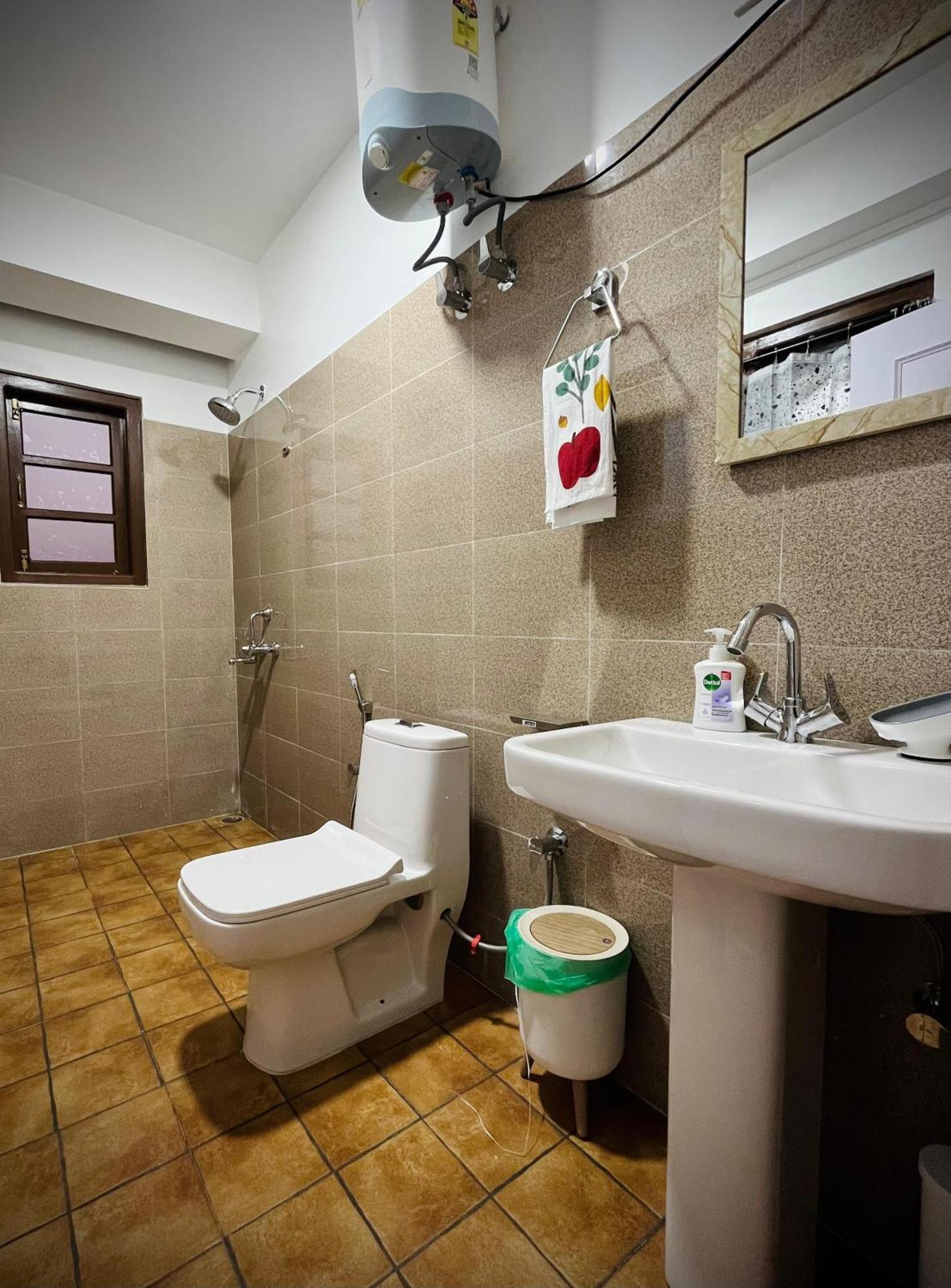 Apple Cherry Pine Homestay *